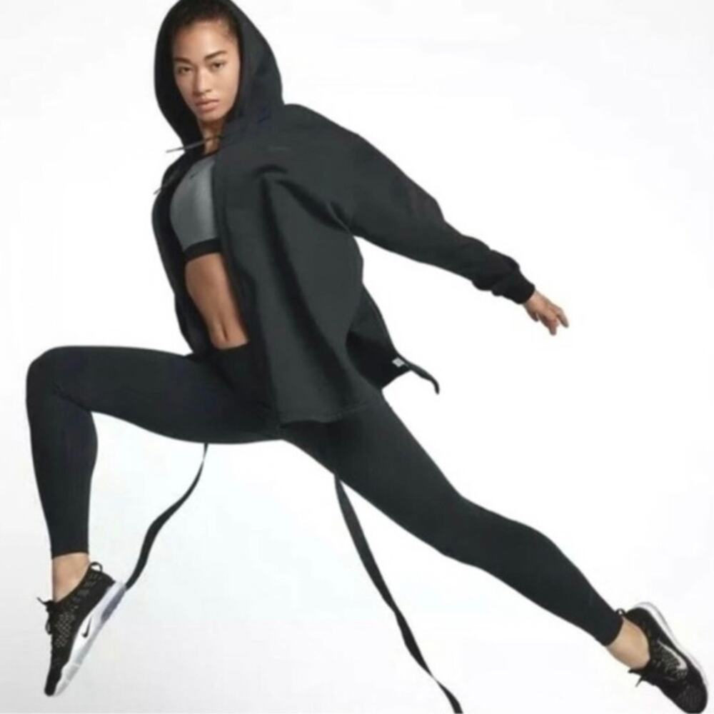 Nike Versa Wrap Hoodie
